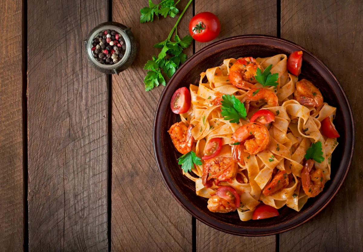 zingara_fettuccine_garnele_tomate_kraueter zingara_fettuccine_garnele_tomate_kraueter