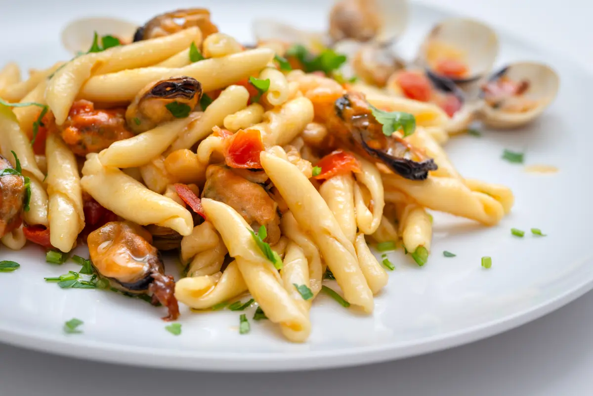 Trofie_Pasta_Fischsauce_mediterran_italienisch Trofie_Pasta_Fischsauce_mediterran_italienisch