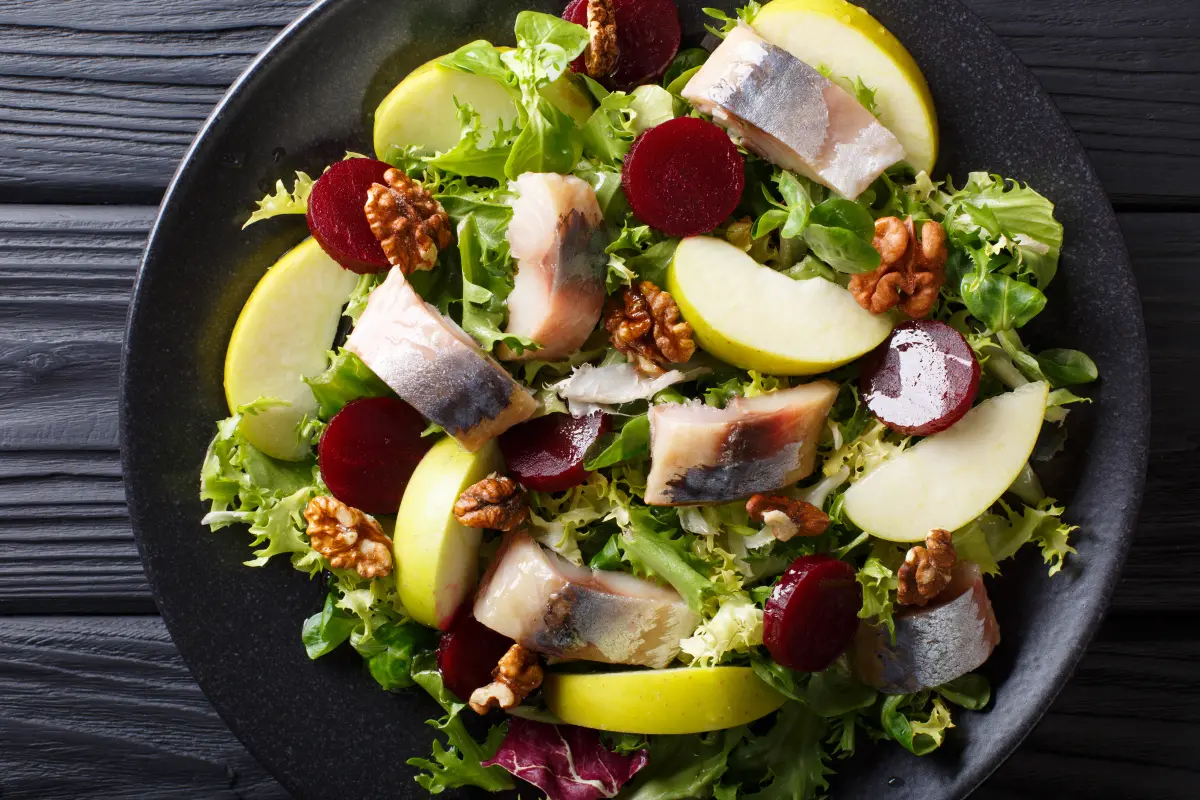 Salat_Apfel_Rauecherfisch_Rote_Bete Salat_Apfel_Rauecherfisch_Rote_Bete