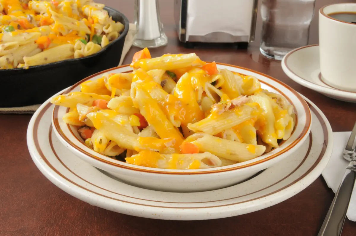 penne_thunfisch_auflauf_gemuese penne_thunfisch_auflauf_gemuese