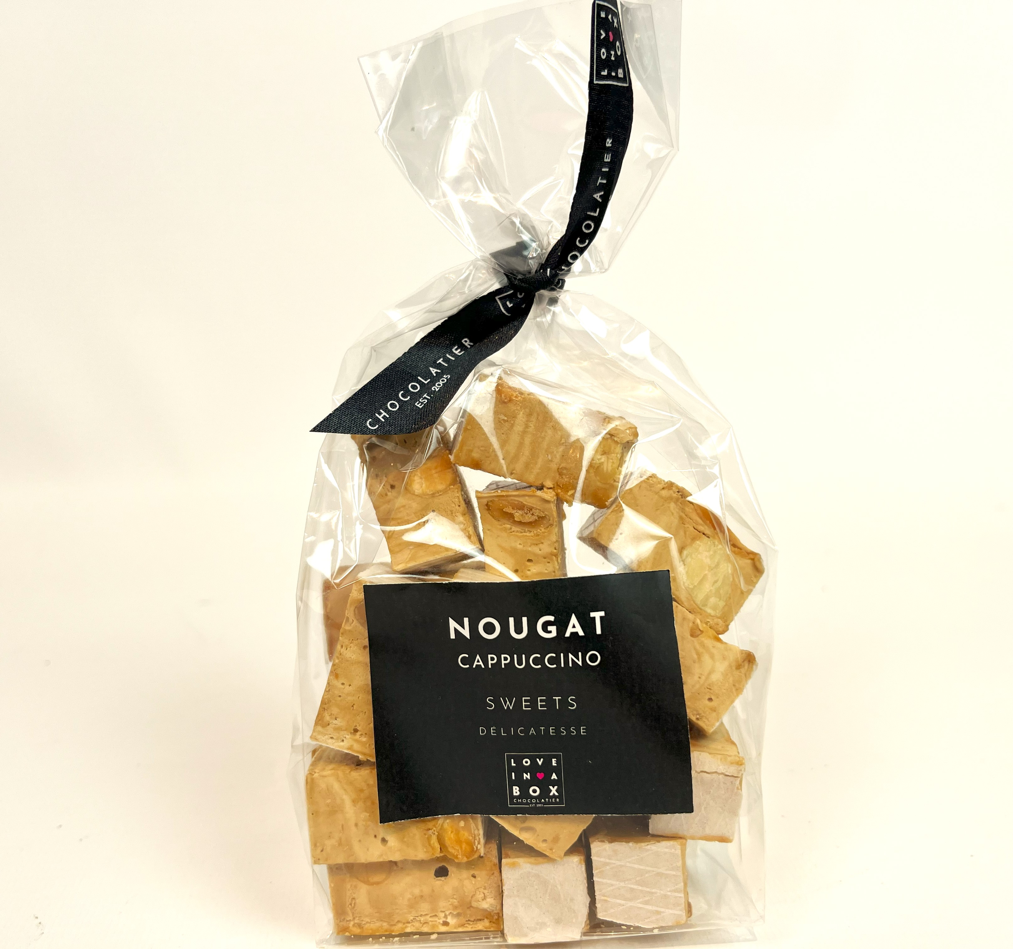 Nougat-Cappuccino | Love in a Box | weicher Nougat mit Mandeln und Kaffee | 125 g