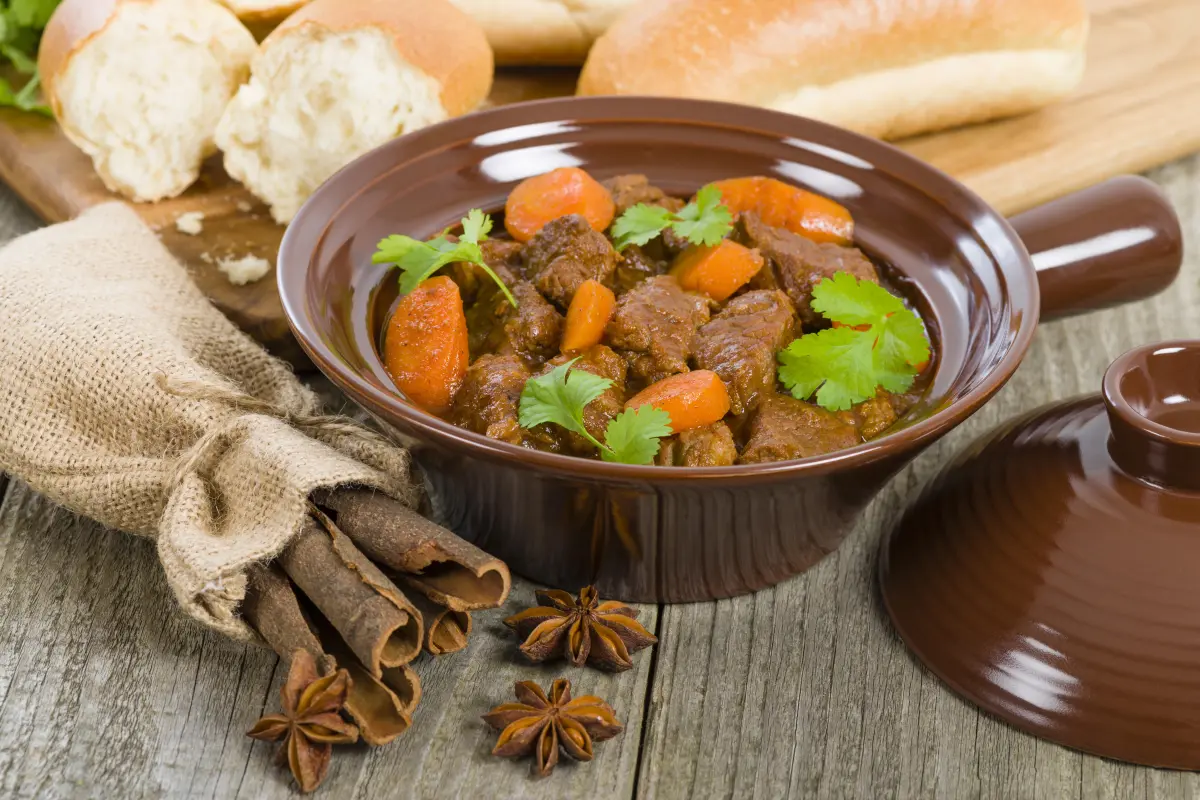 Zitronengras_Rindfleisch_Eintopf_Sternanis_Zimt Zitronengras_Rindfleisch_Eintopf_Sternanis_Zimt