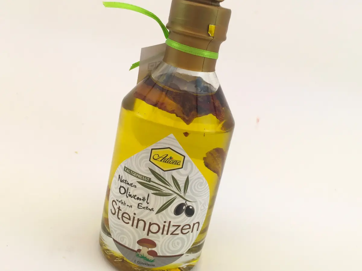 Veredeltes Olivenöl Nativ | Steinpilze | Artione | 220ml Veredeltes Olivenöl Nativ | Steinpilze | Artione | 220ml