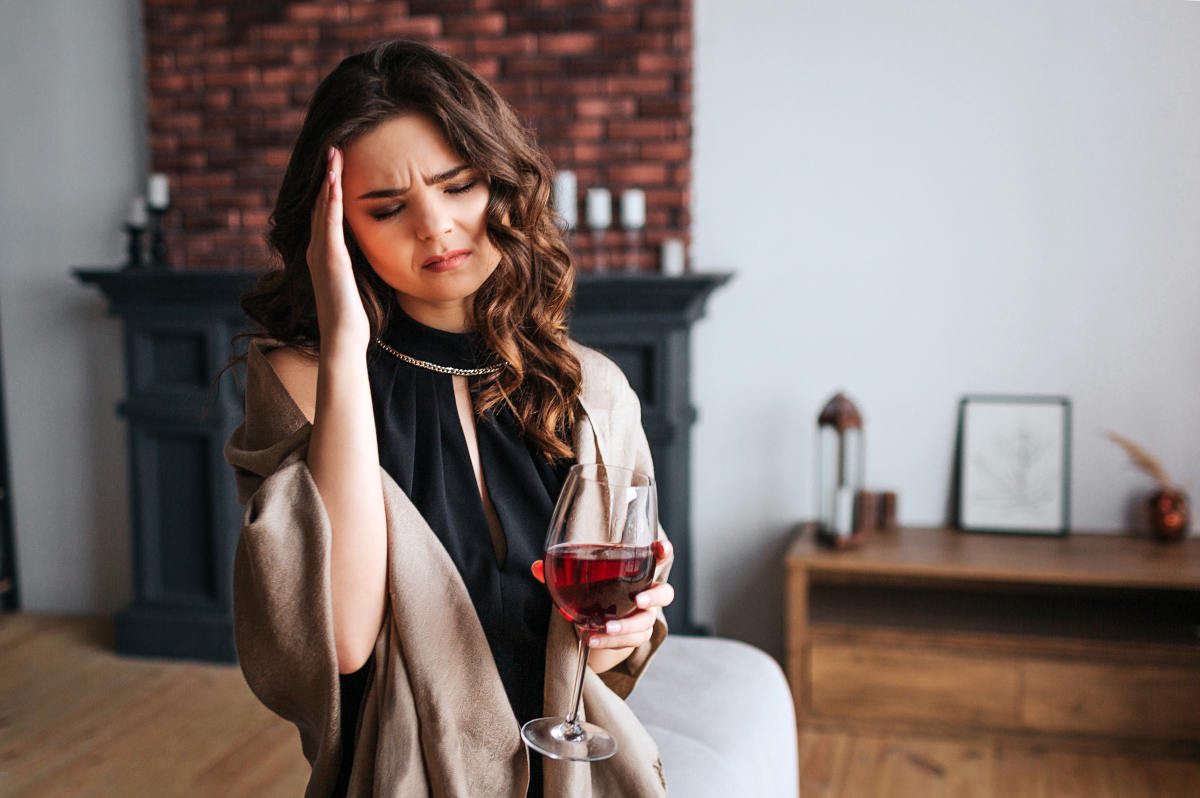 Was tun, wenn ich nach dem Weingenuss Kopfschmerzen bekomme?