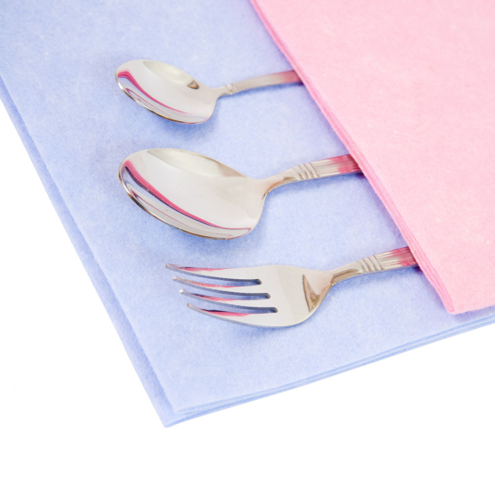 Besteck in Serviette